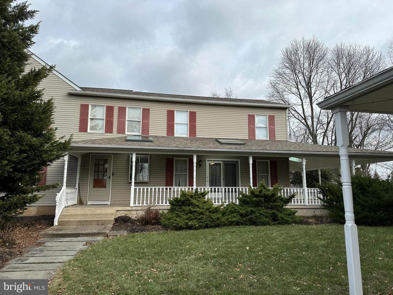 810 Fairhill Road - Photo 1