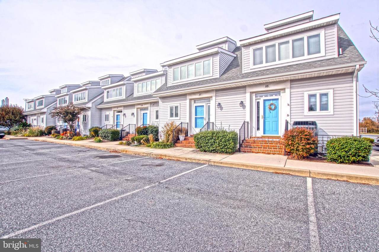 88 Henlopen Gardens - Photo 1