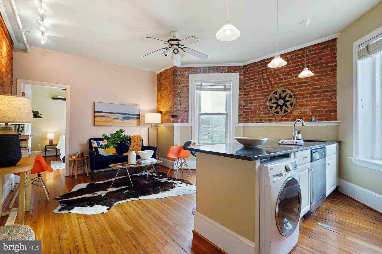3155 Mount Pleasant Street - Photo 1