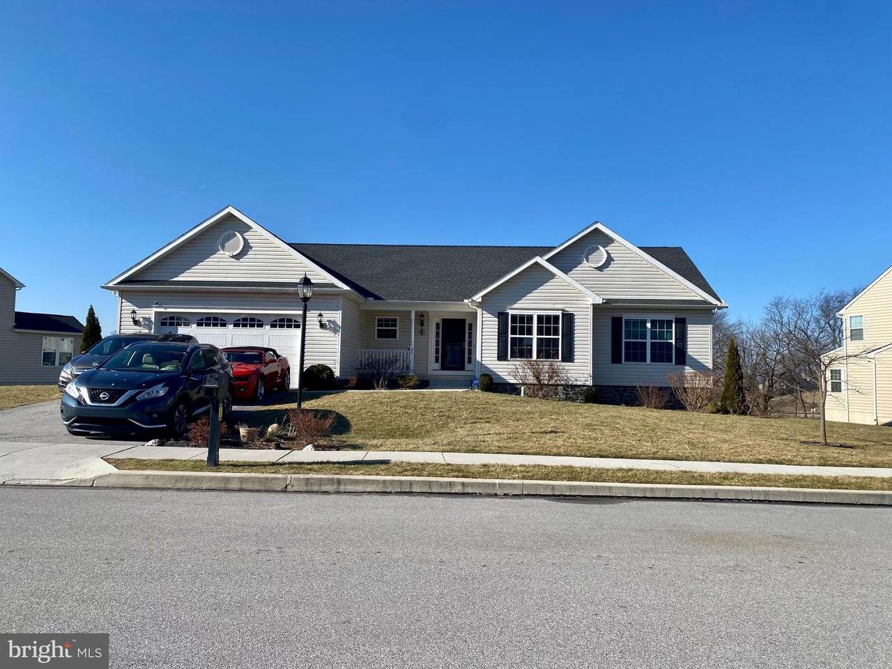 31 Kaitlyn Drive - Photo 1