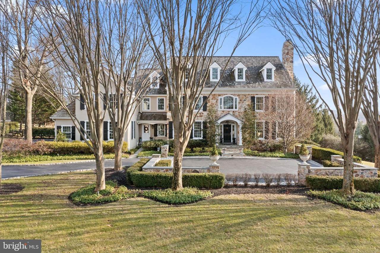 21 Harrison Drive - Photo 1
