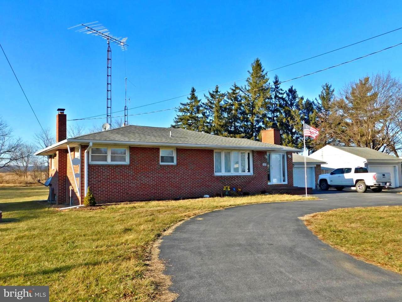4002 Winchester Avenue - Photo 1