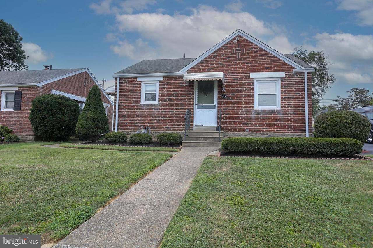 712 Howard Avenue - Photo 1