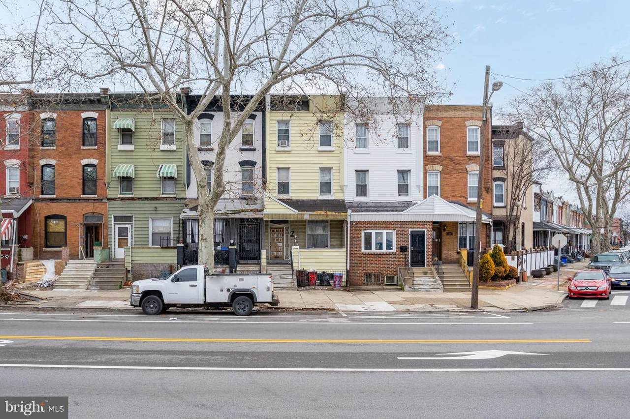 1505 Belmont Avenue - Photo 1