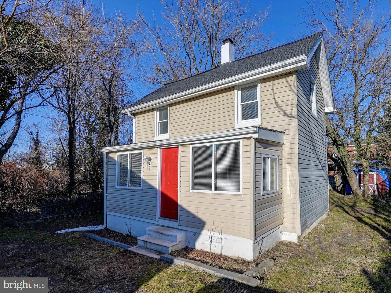 122 Winters Lane - Photo 1