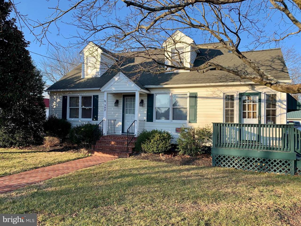 392 Hurtt Avenue - Photo 1