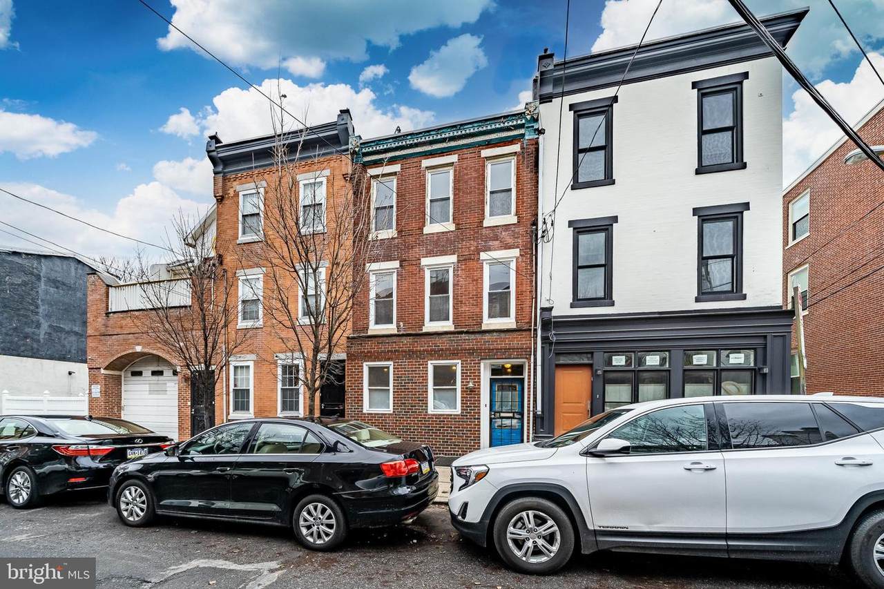 519 Fitzwater Street - Photo 1