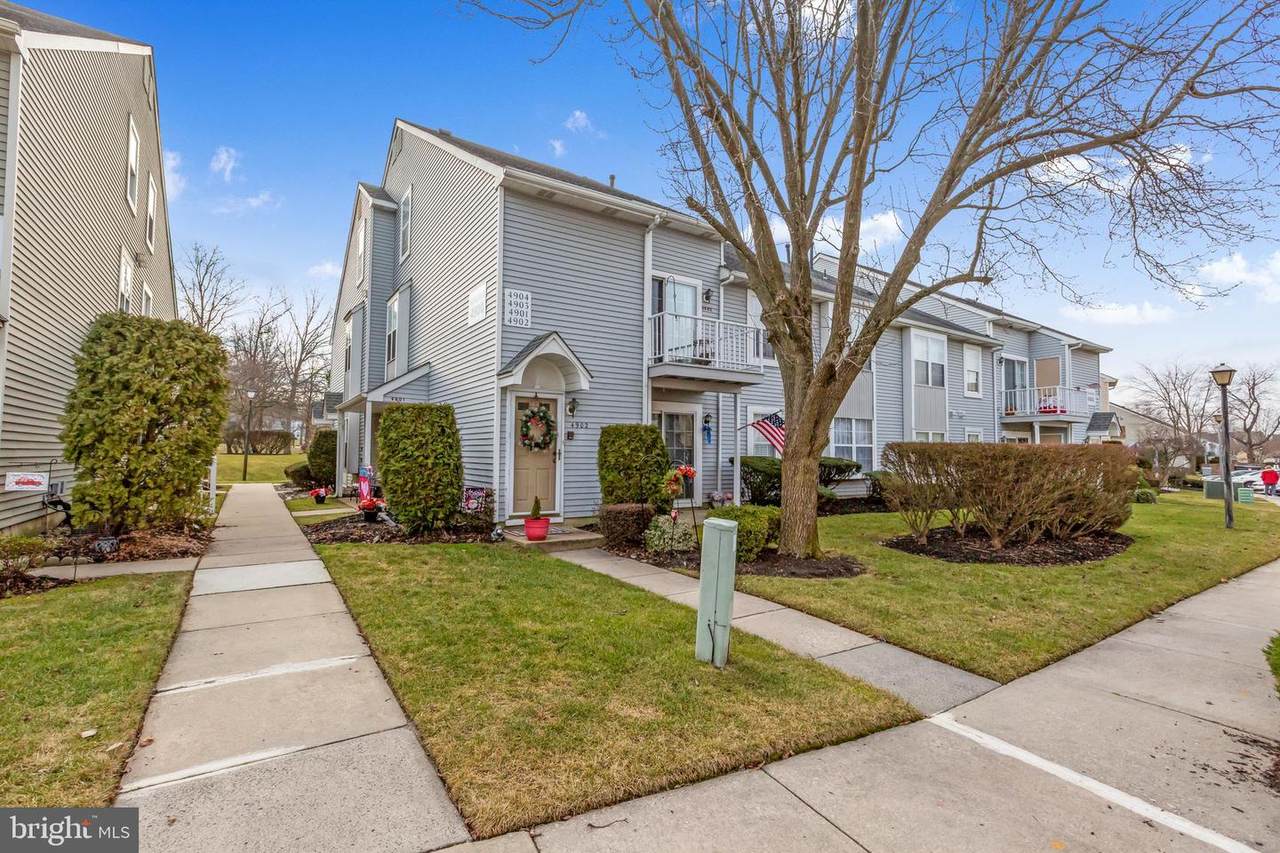 4903-A Adelaide Drive - Photo 1