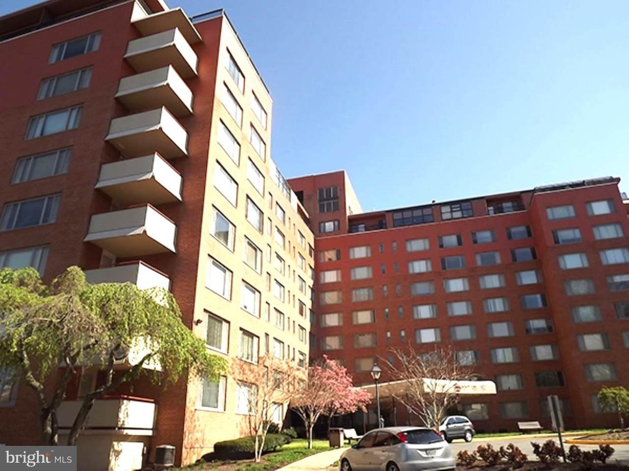 1111 Arlington Boulevard - Photo 1