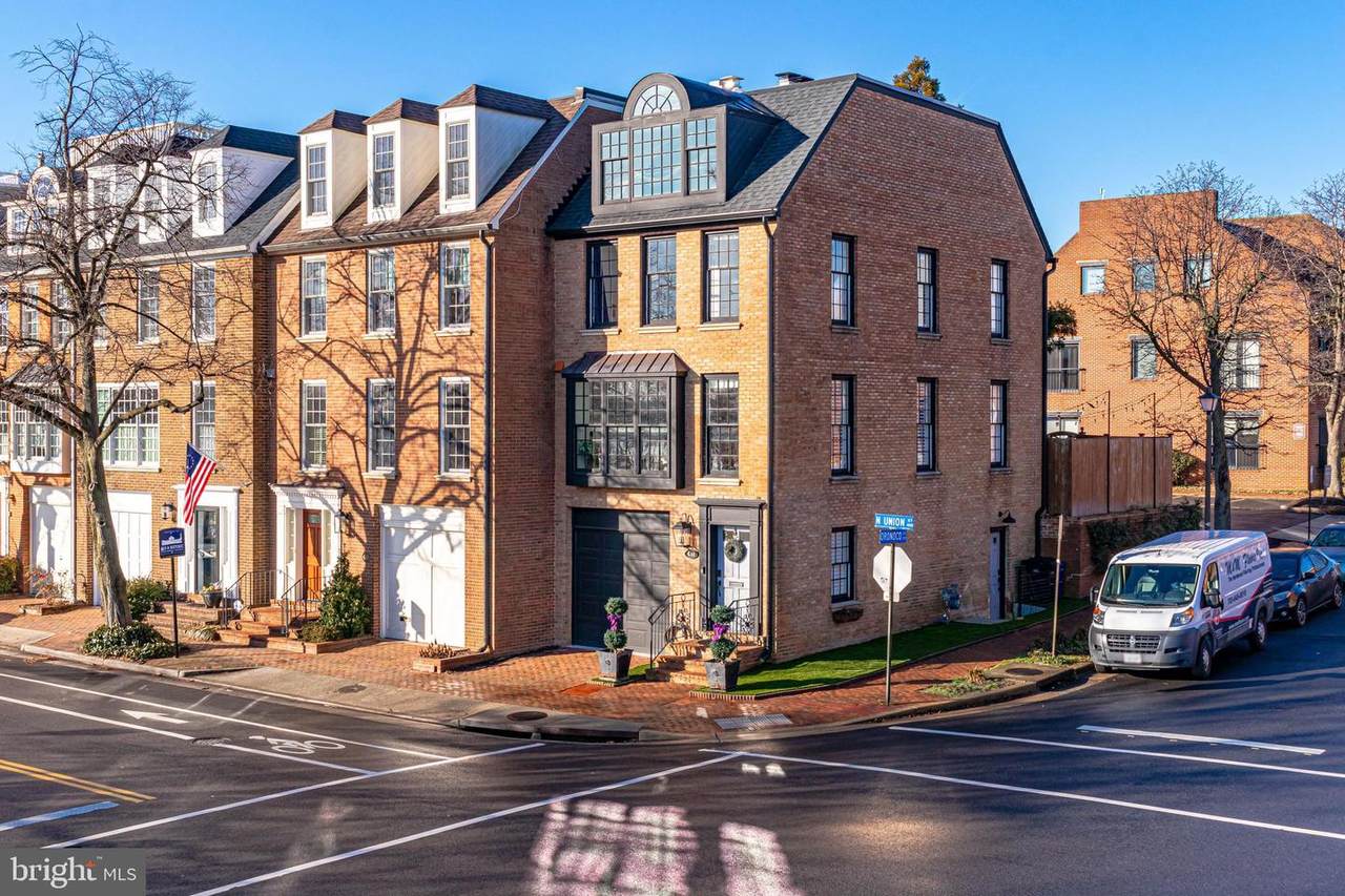 430 Union Street - Photo 1