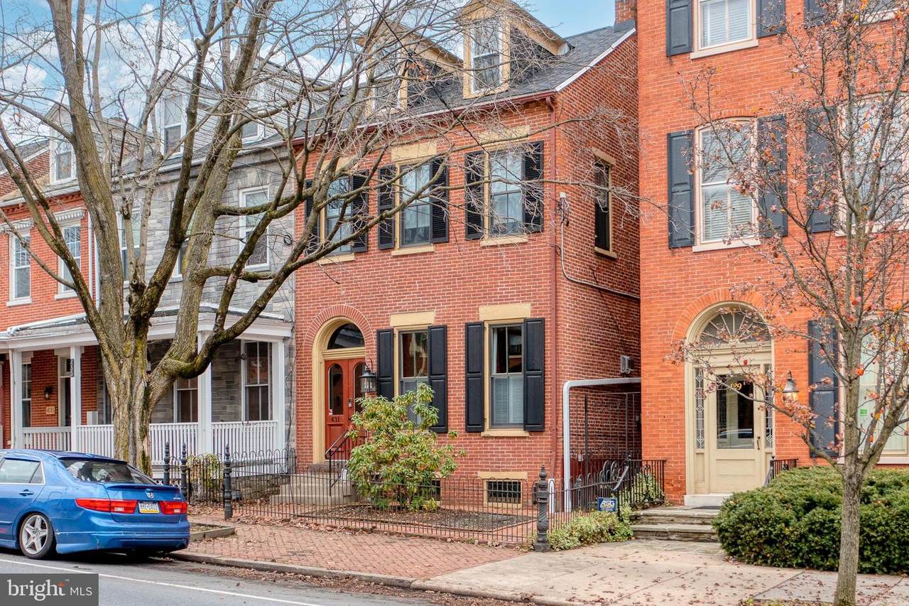 431 Walnut Street - Photo 1