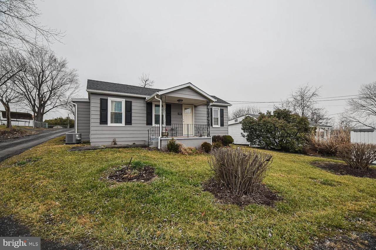 138 Clearview Avenue - Photo 1