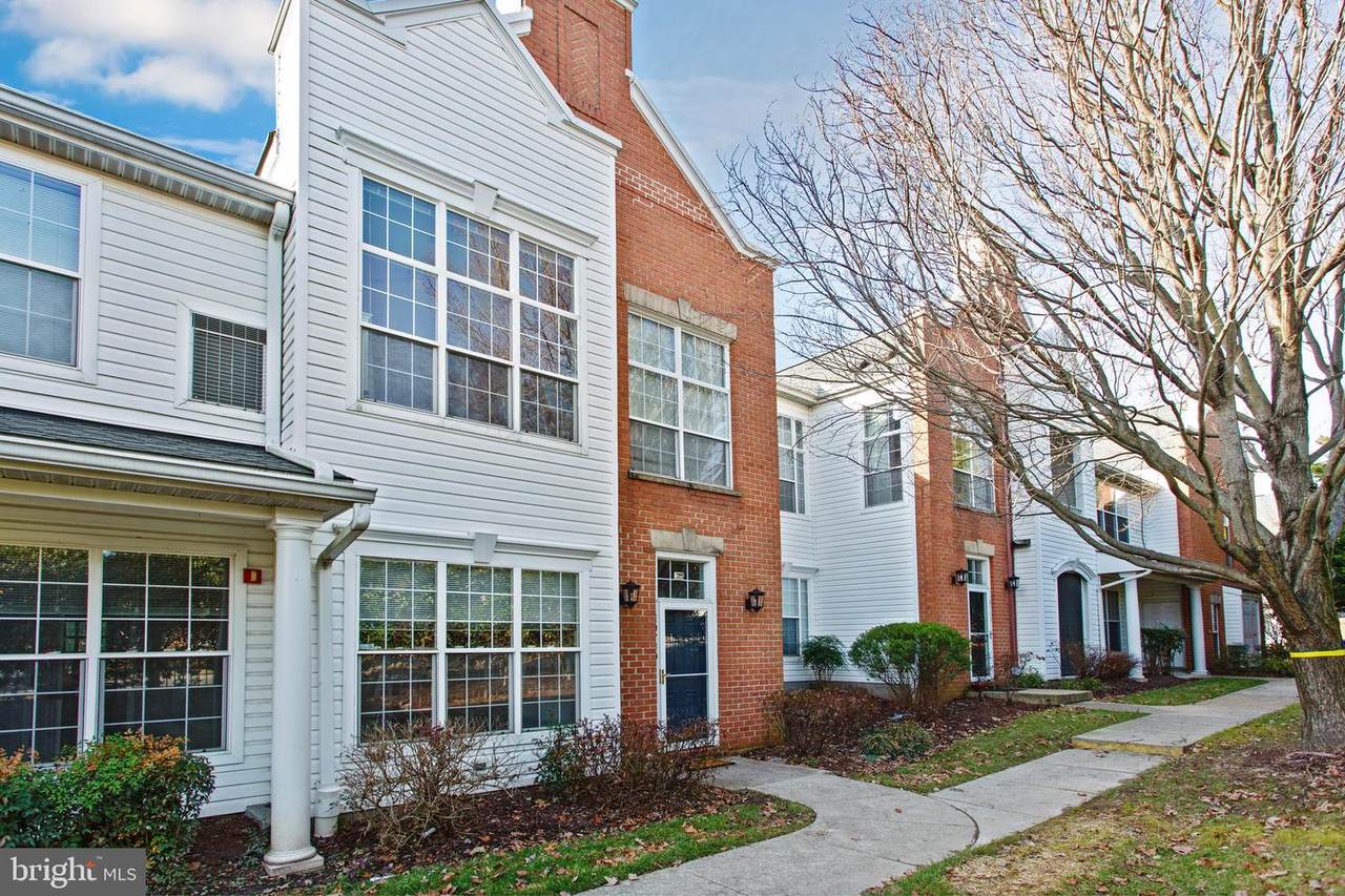 10740 Symphony Way - Photo 1