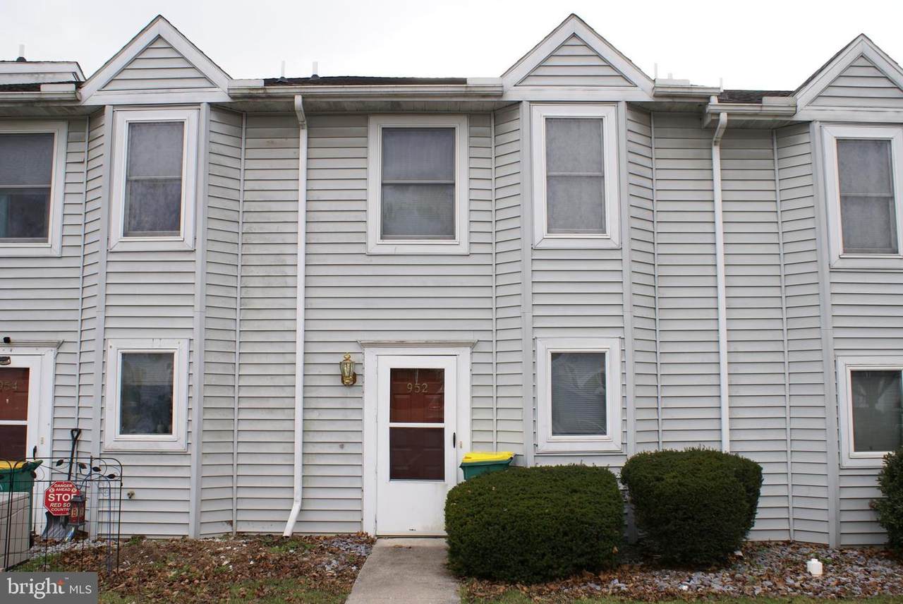 952 Byers Avenue - Photo 1