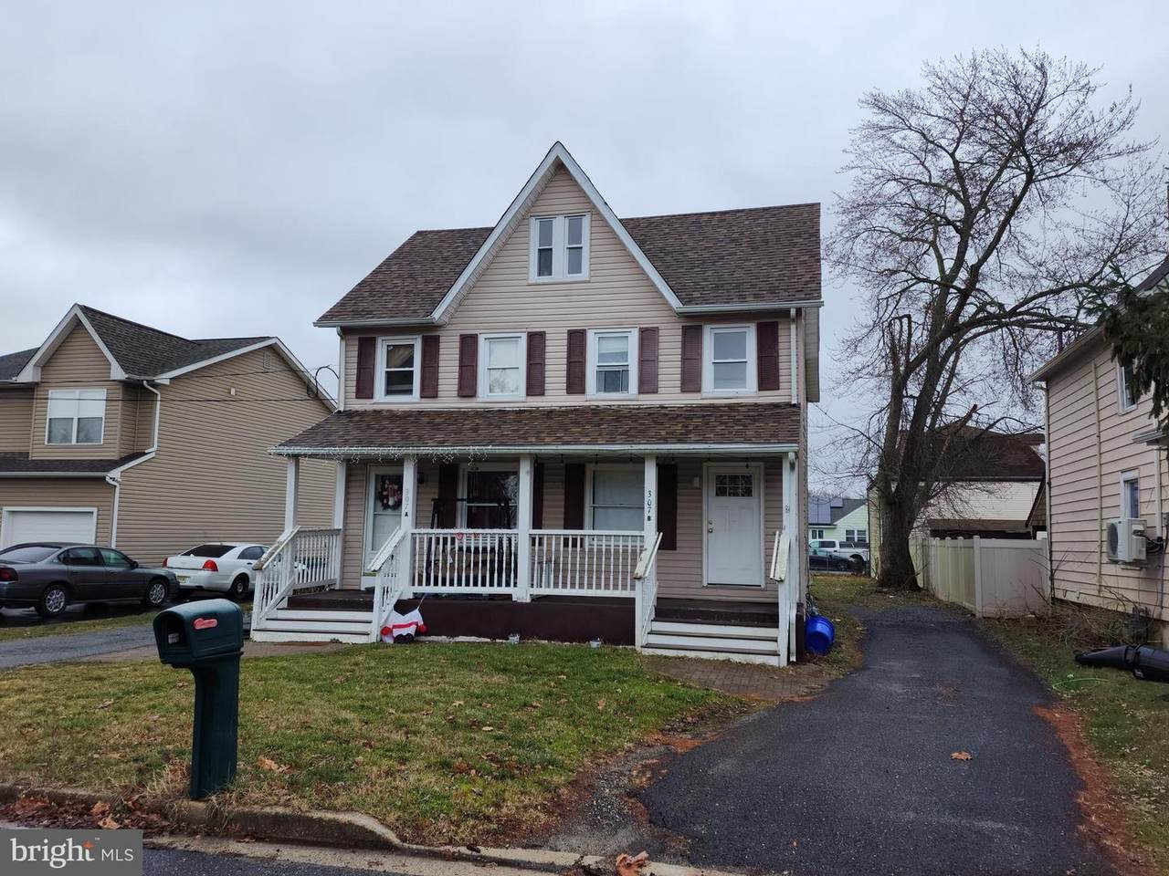 307 West Avenue - Photo 1