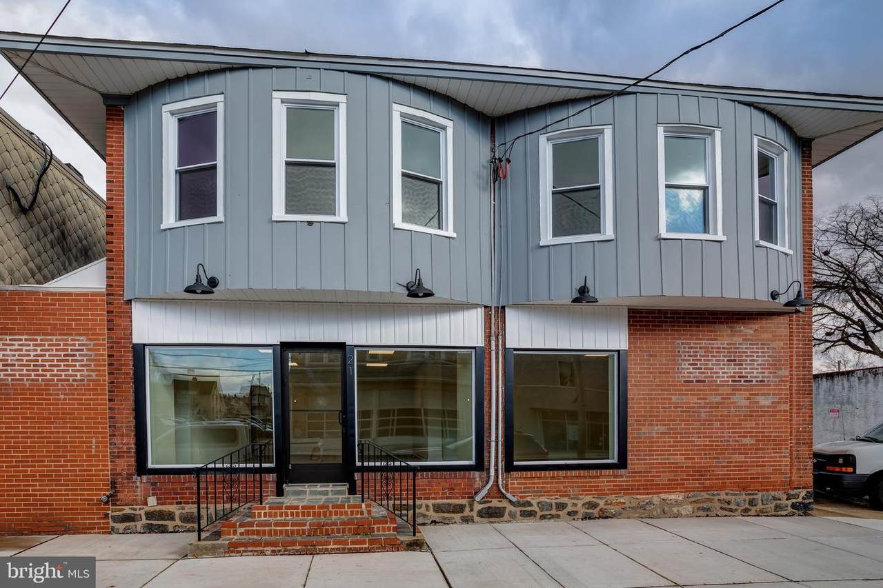 21 Winona Avenue - Photo 1