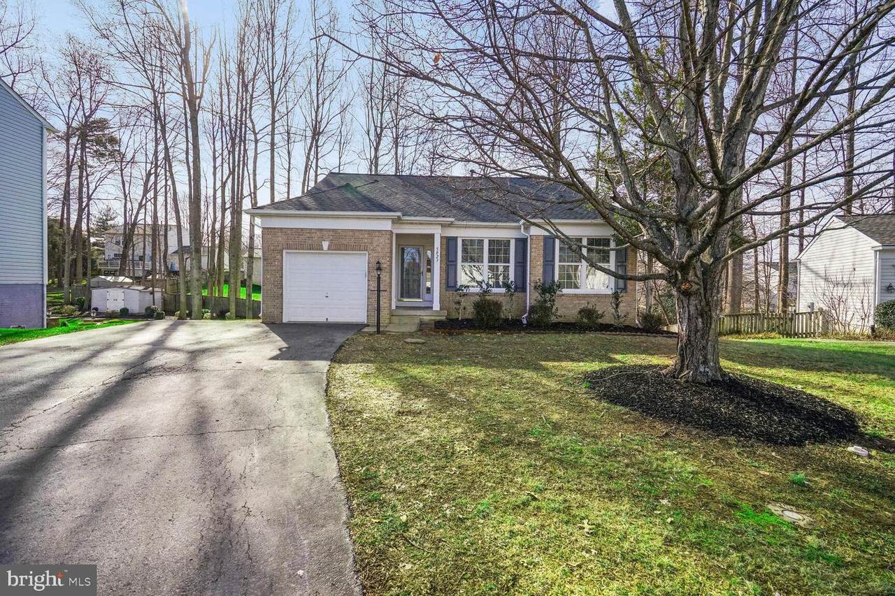 5823 Russett Leaf Court - Photo 1