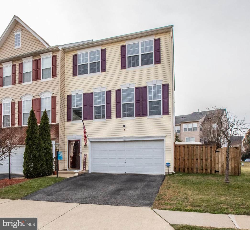 2269 Henry Watts Loop - Photo 1