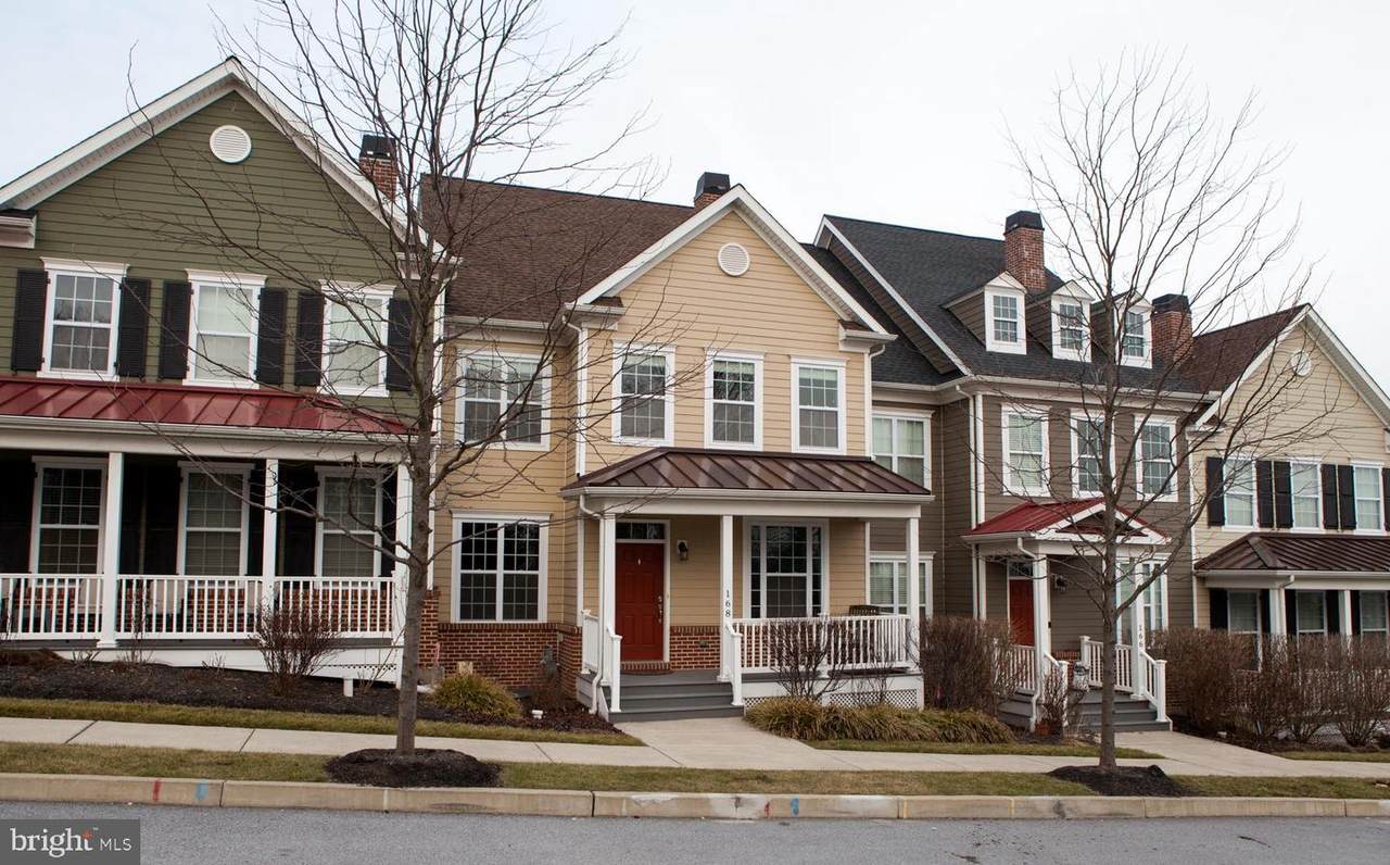 168 Shilling Avenue - Photo 1