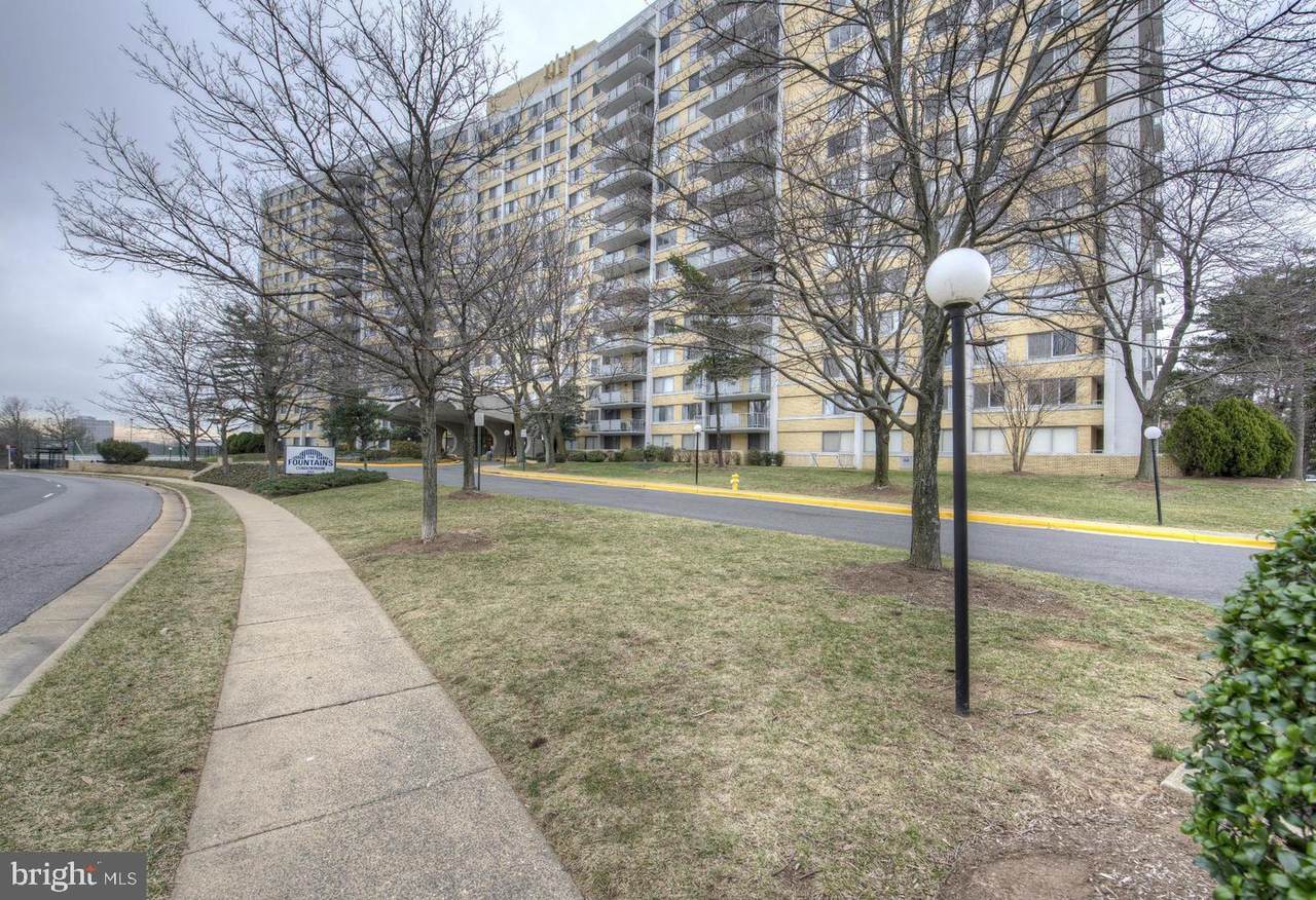 301 Beauregard Street - Photo 1