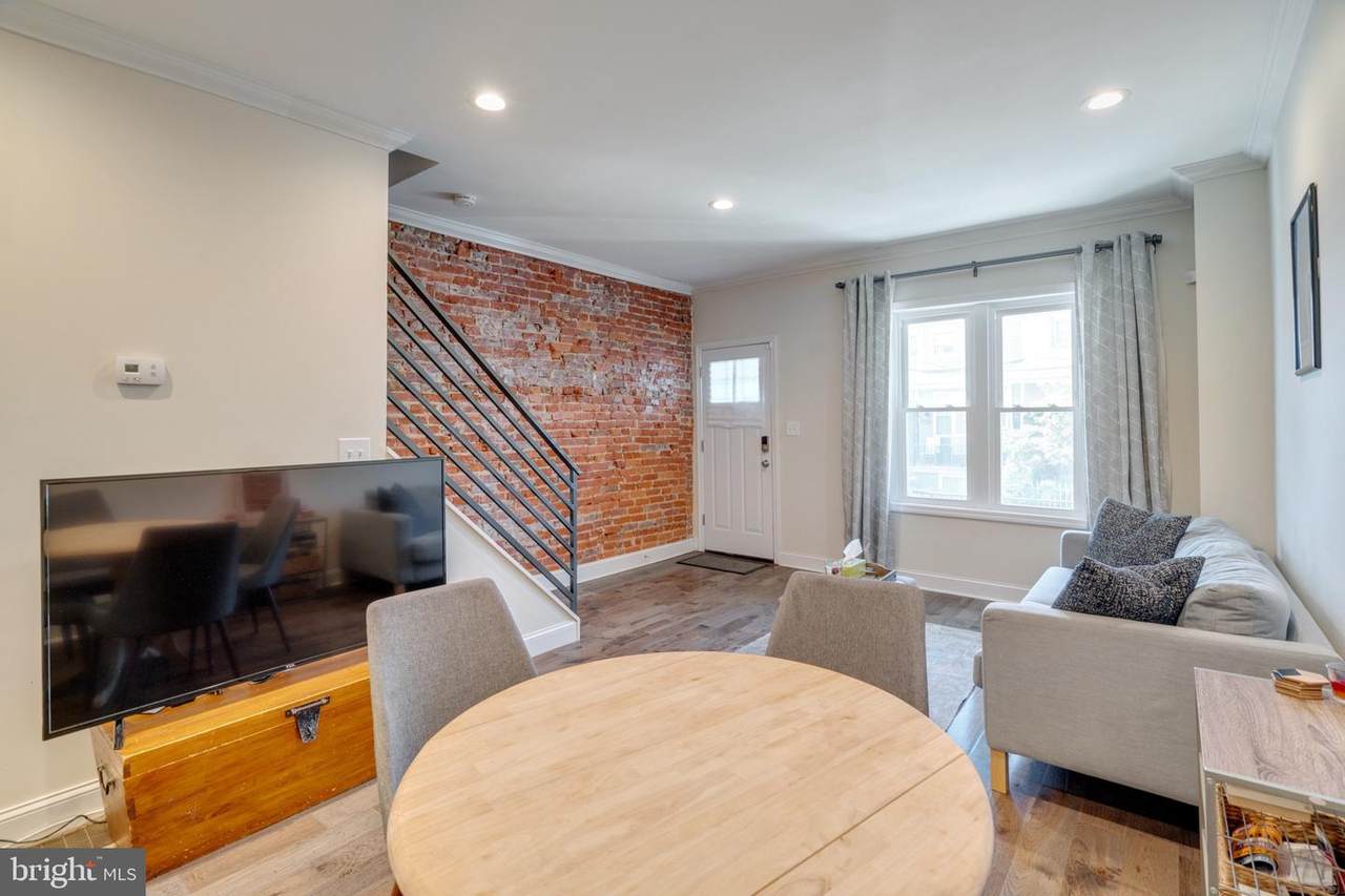 2329 Mcclellan Street - Photo 1