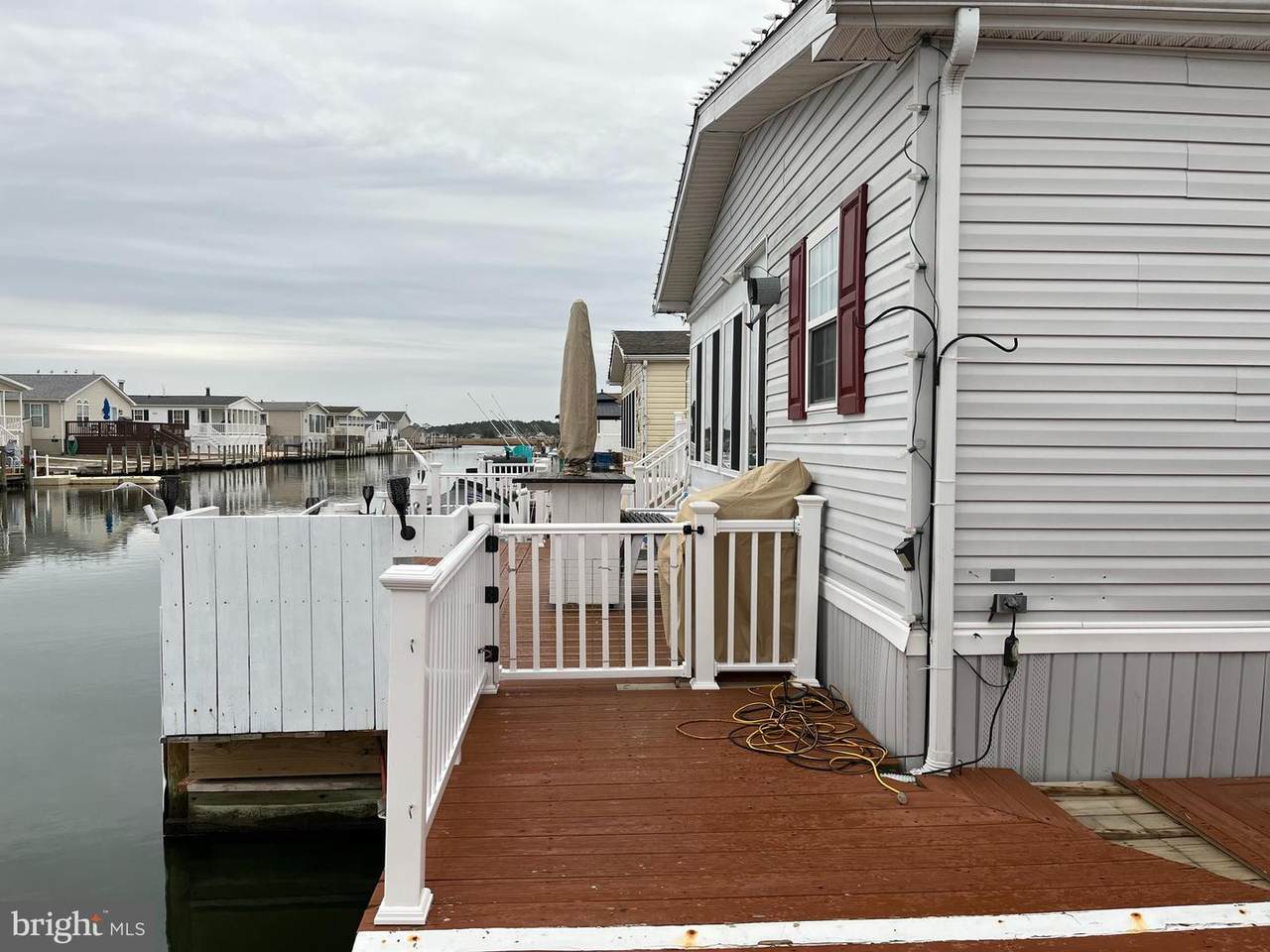 35609 Knoll Way - Photo 1