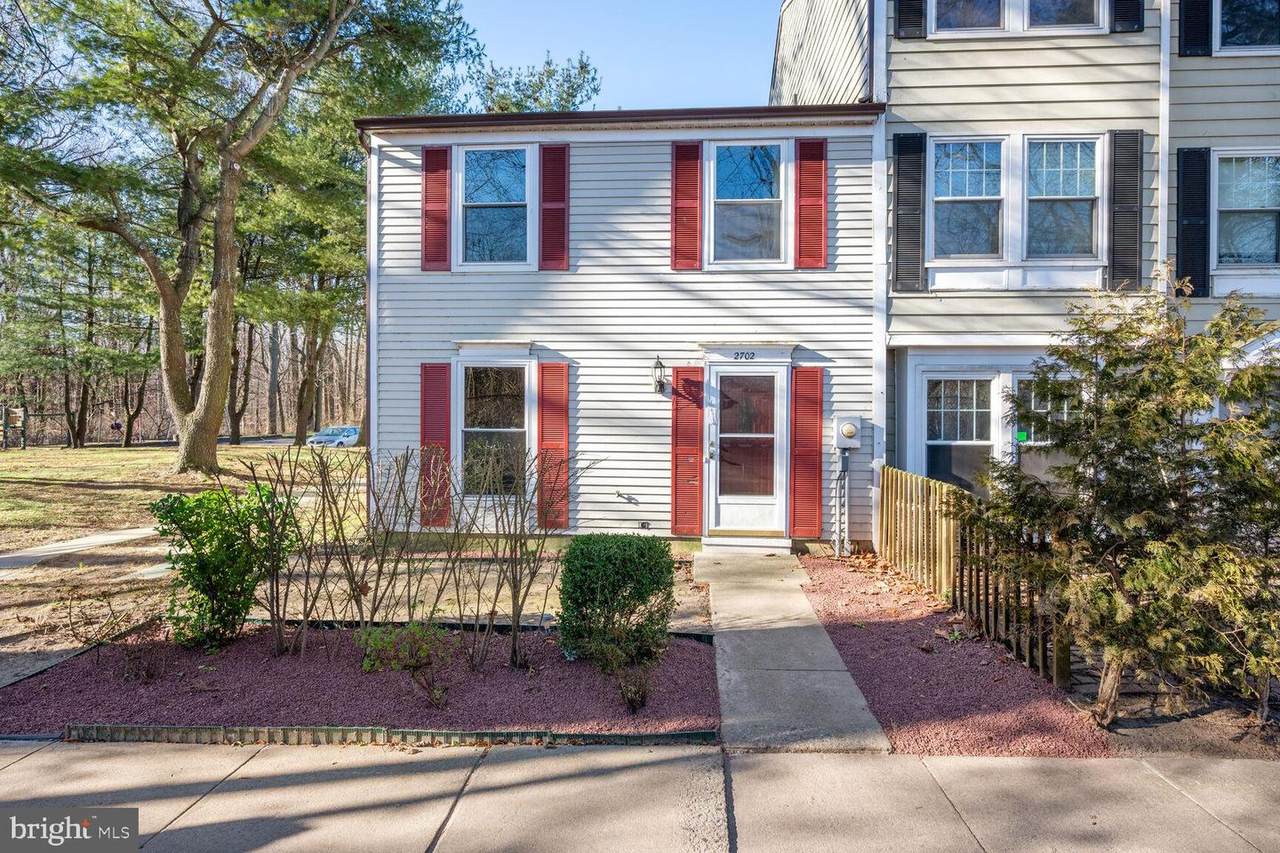 2702 Greenwood Drive - Photo 1