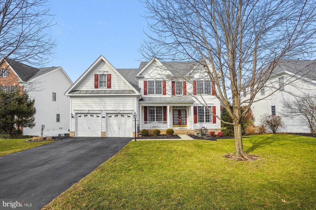 15146 Golf View Drive - Photo 1