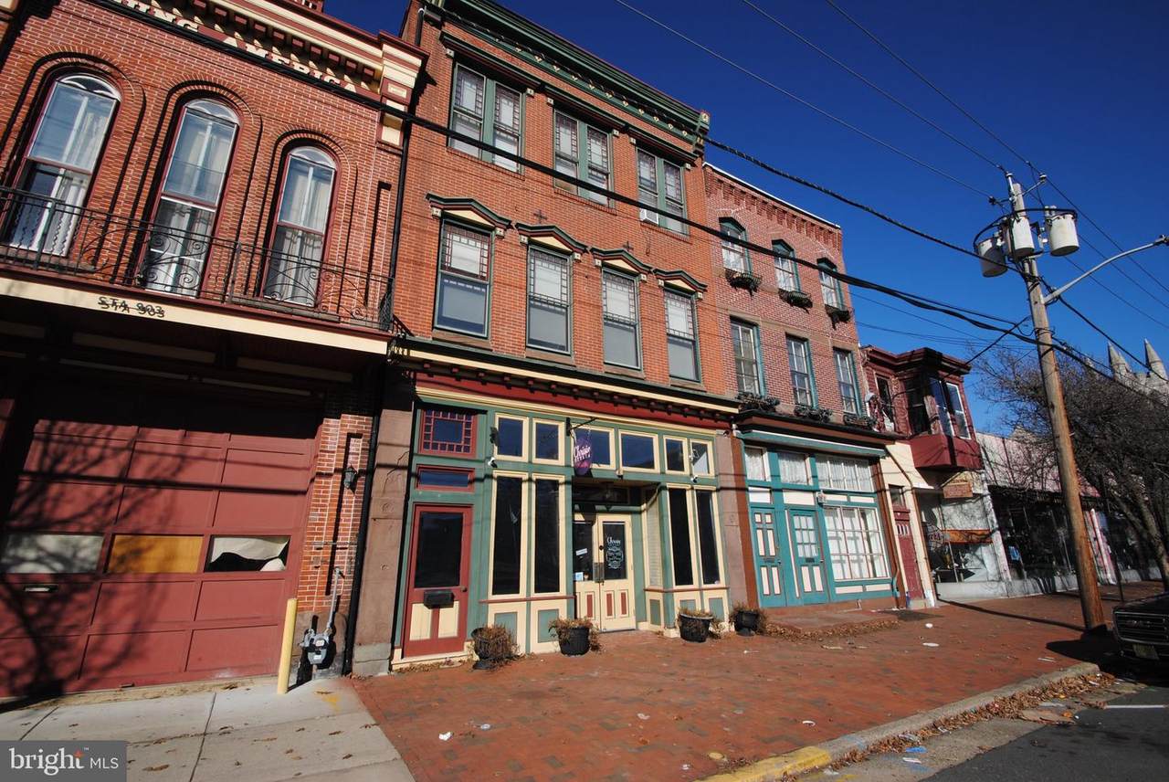 23 Broad Street - Photo 1