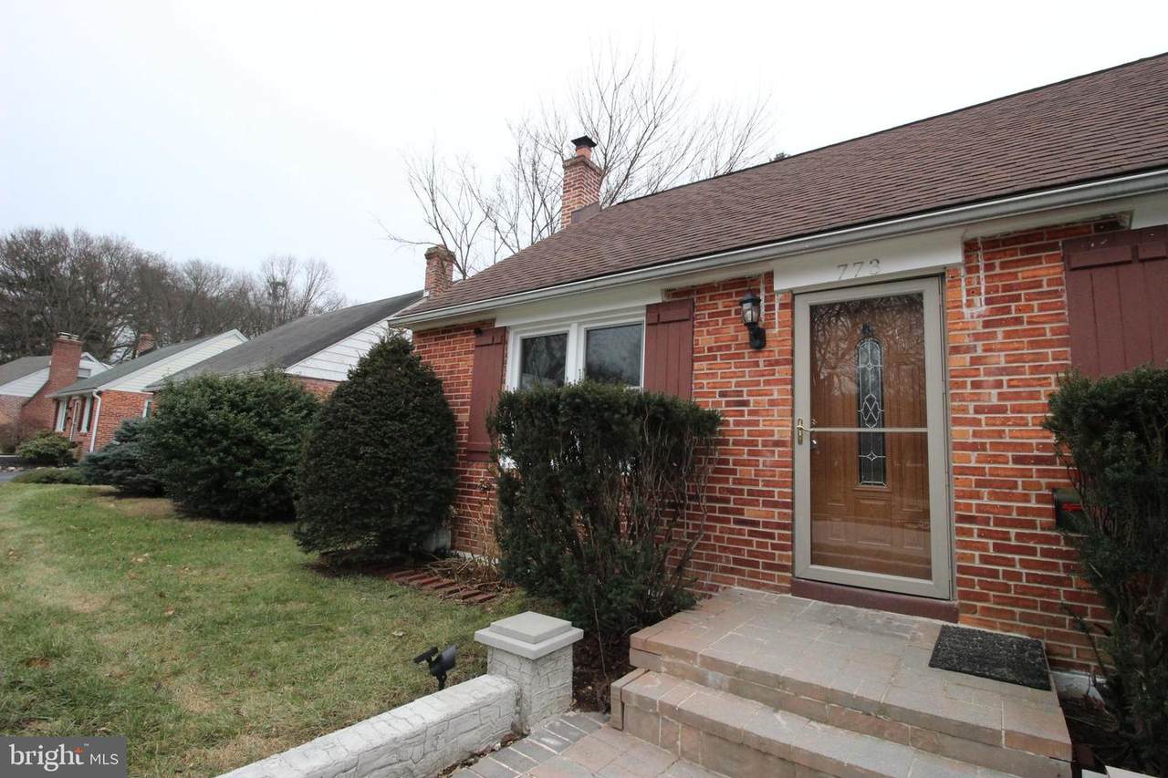 773 Bradford Terrace - Photo 1