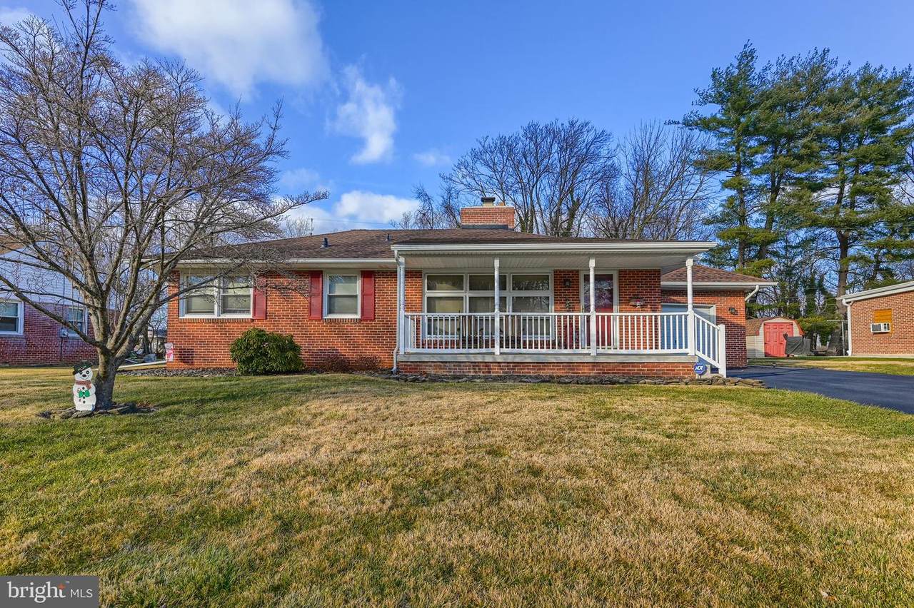2223 Dixie Drive - Photo 1