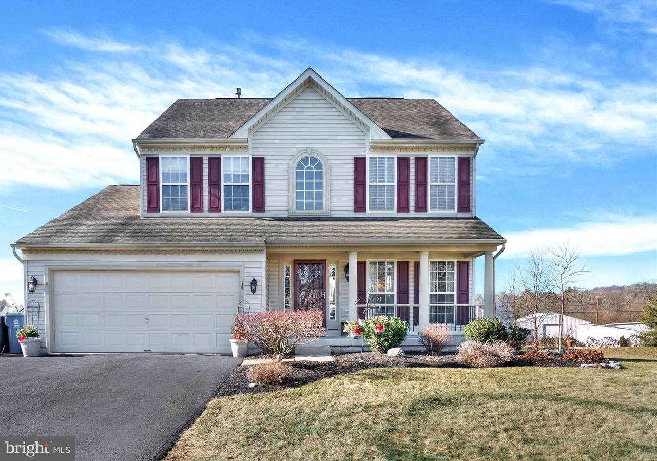 18 Firethorn Drive - Photo 1