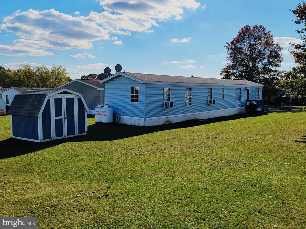 242 Saginaw Street - Photo 1