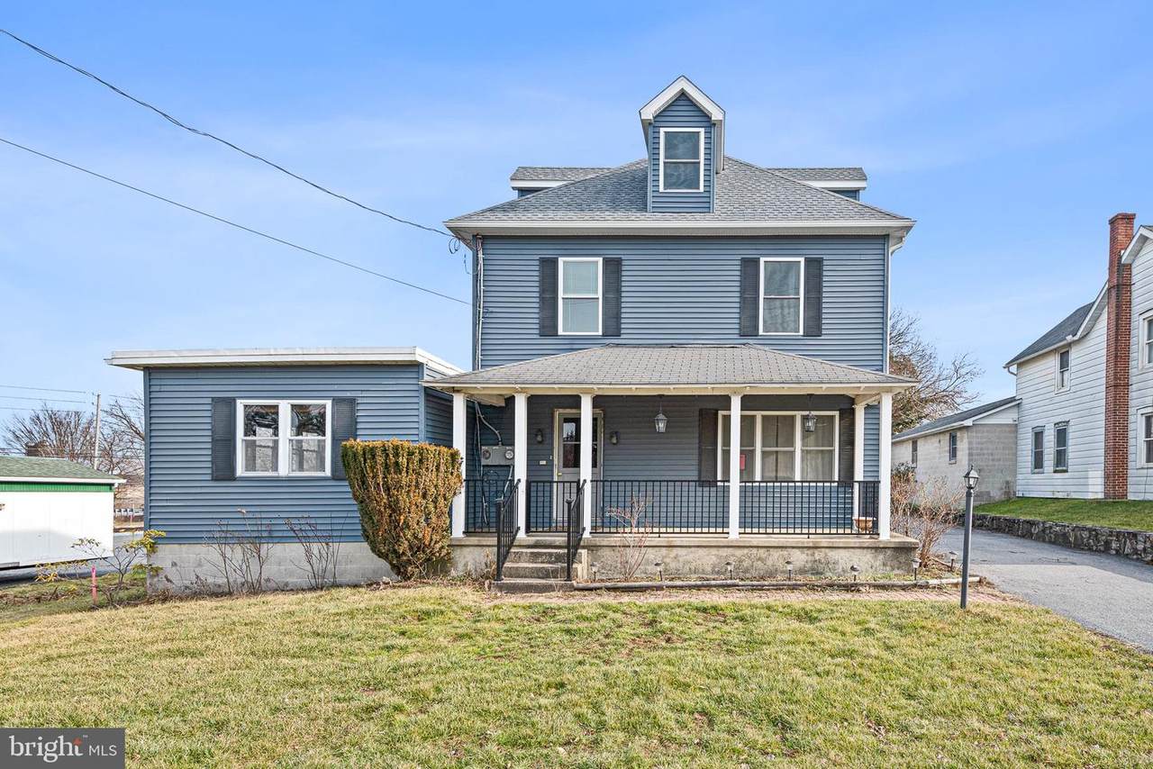 733 Newport Avenue - Photo 1