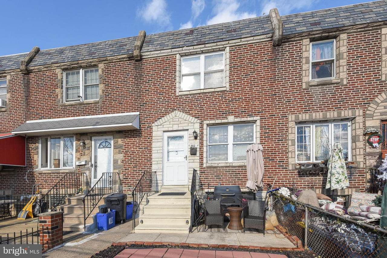 8028 Moro Street - Photo 1