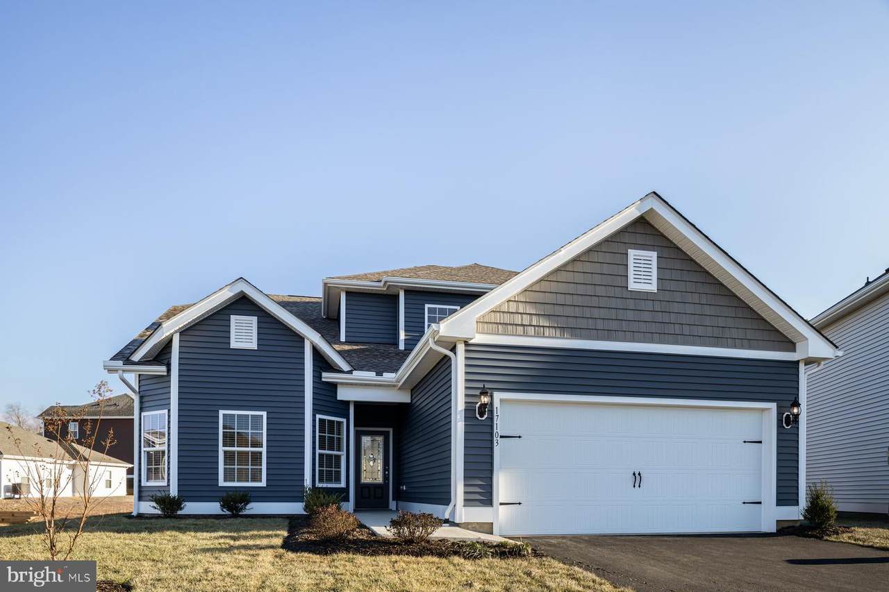 16989 Brookwood Drive - Photo 1
