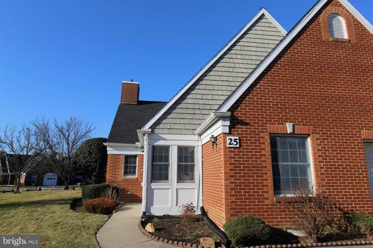 25 Village Road - Photo 1