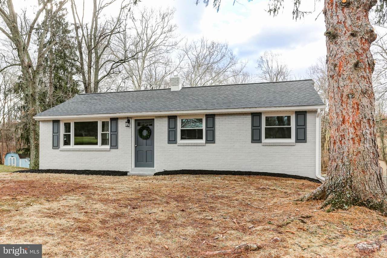 874 King Street - Photo 1