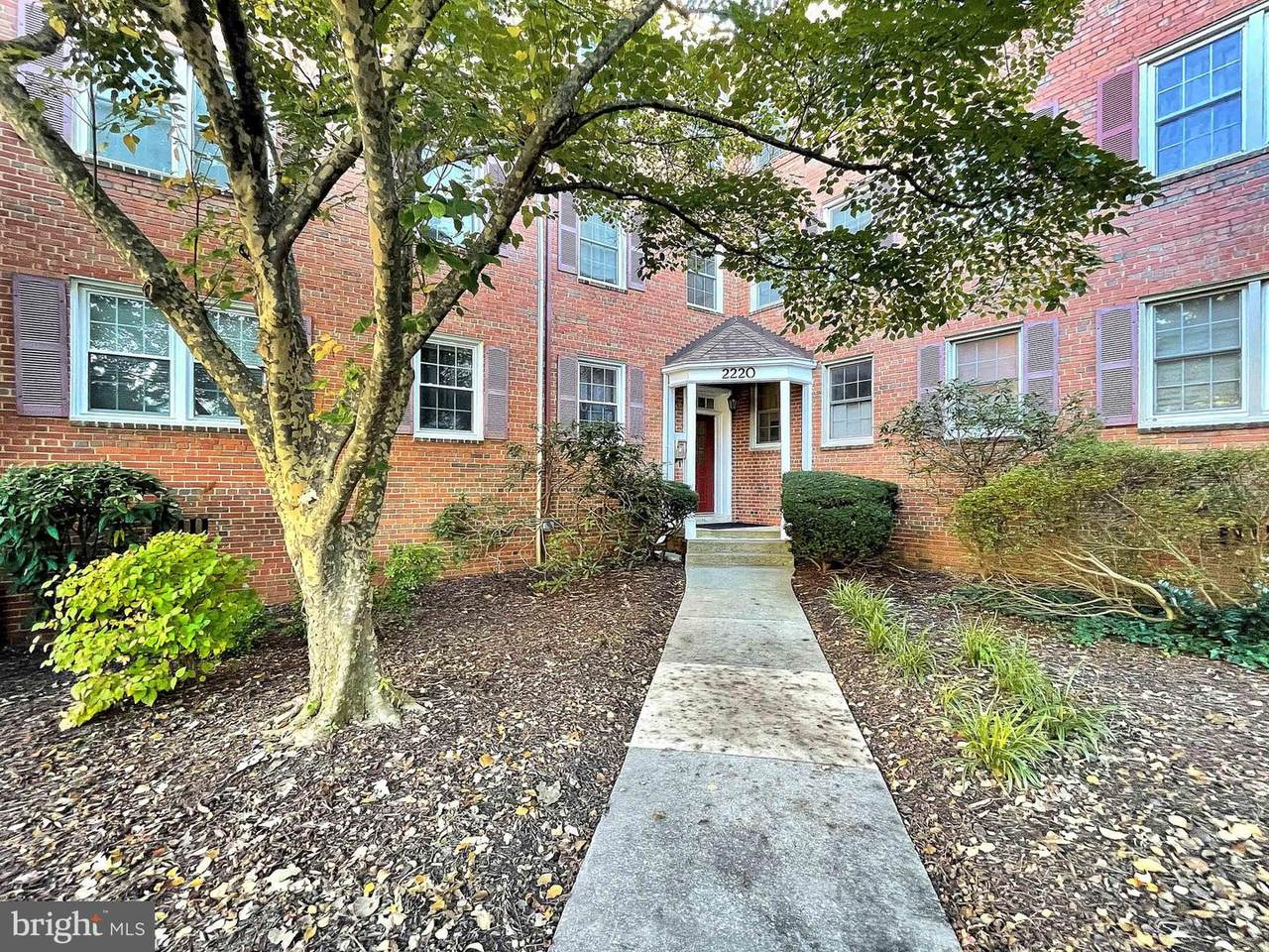 2220 Washington Avenue - Photo 1