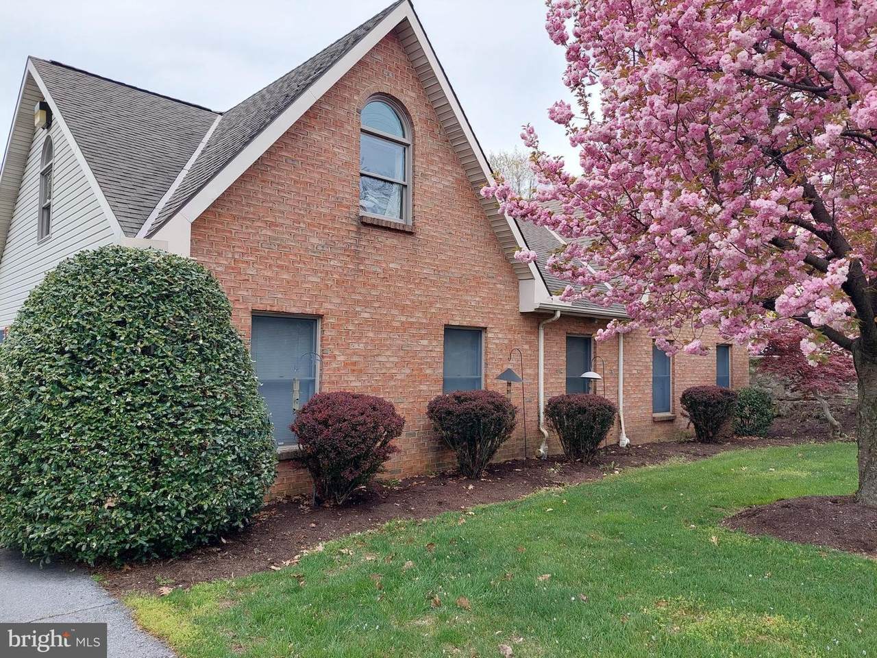 1029 Quentin Road - Photo 1