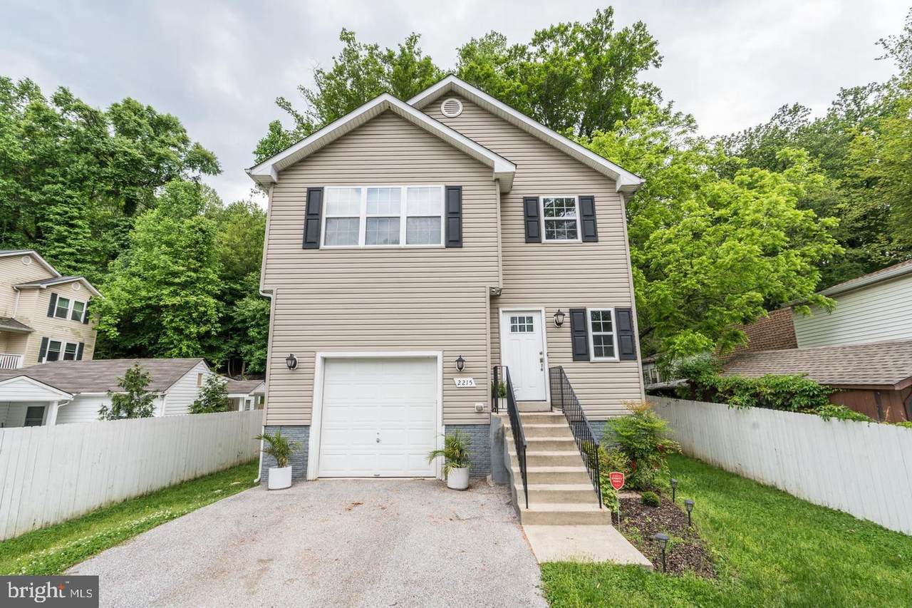 2215 Shadyside Avenue - Photo 1