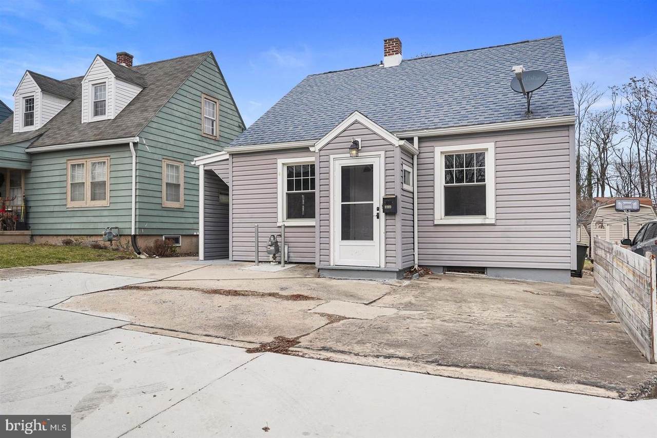 1213 College Avenue - Photo 1