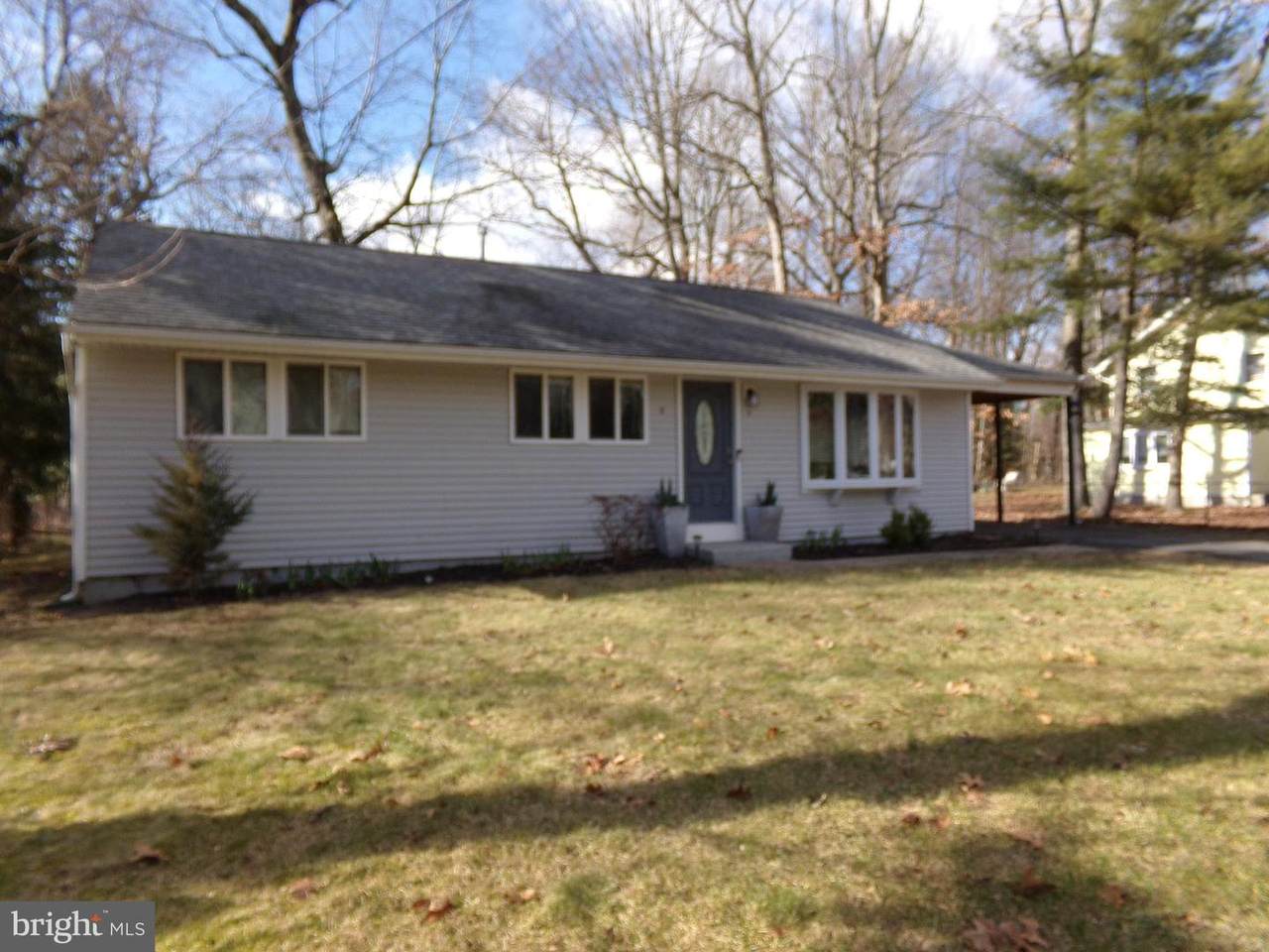 9 Pear Avenue - Photo 1