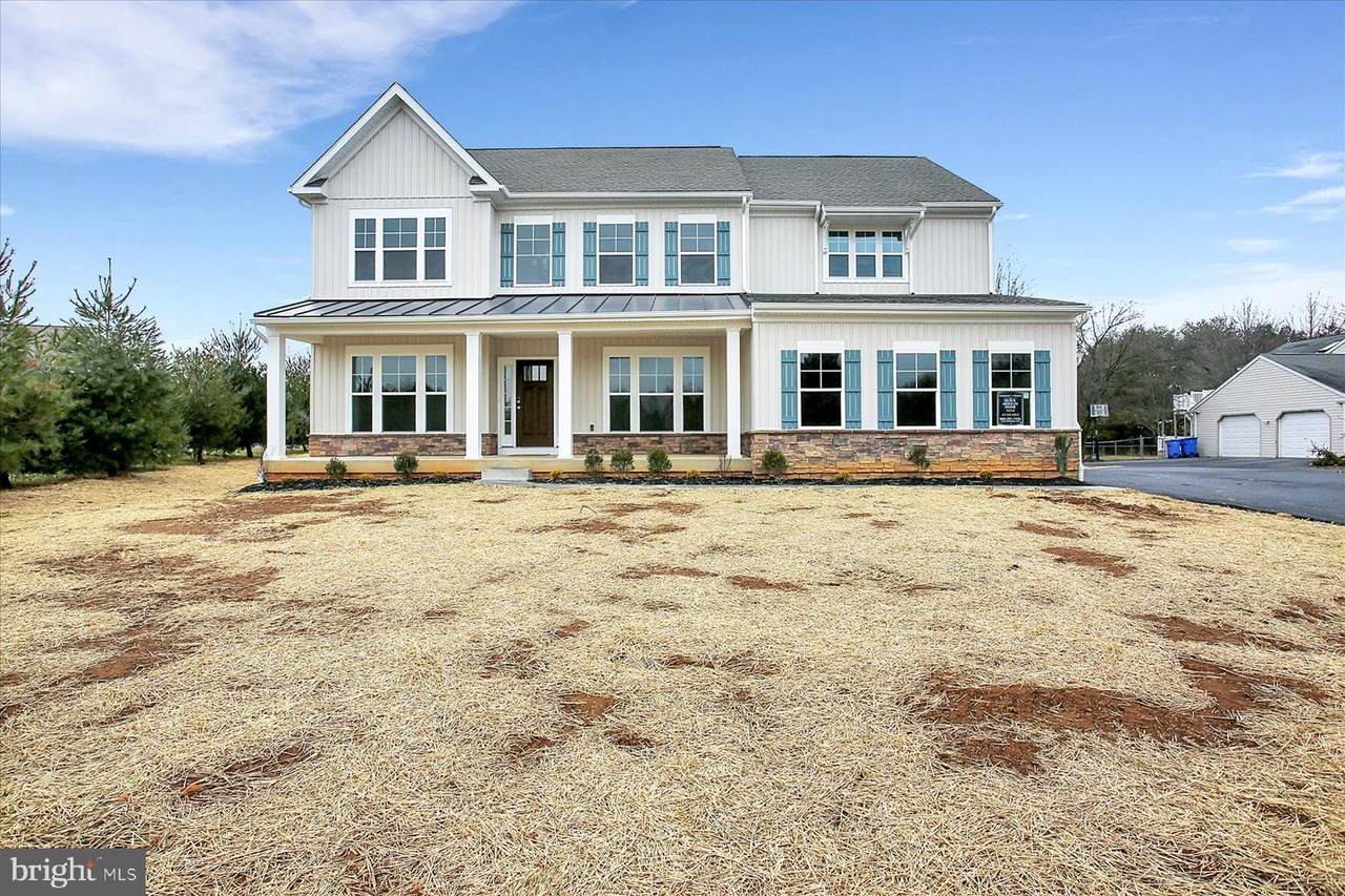 331 Mulberry Drive - Photo 1