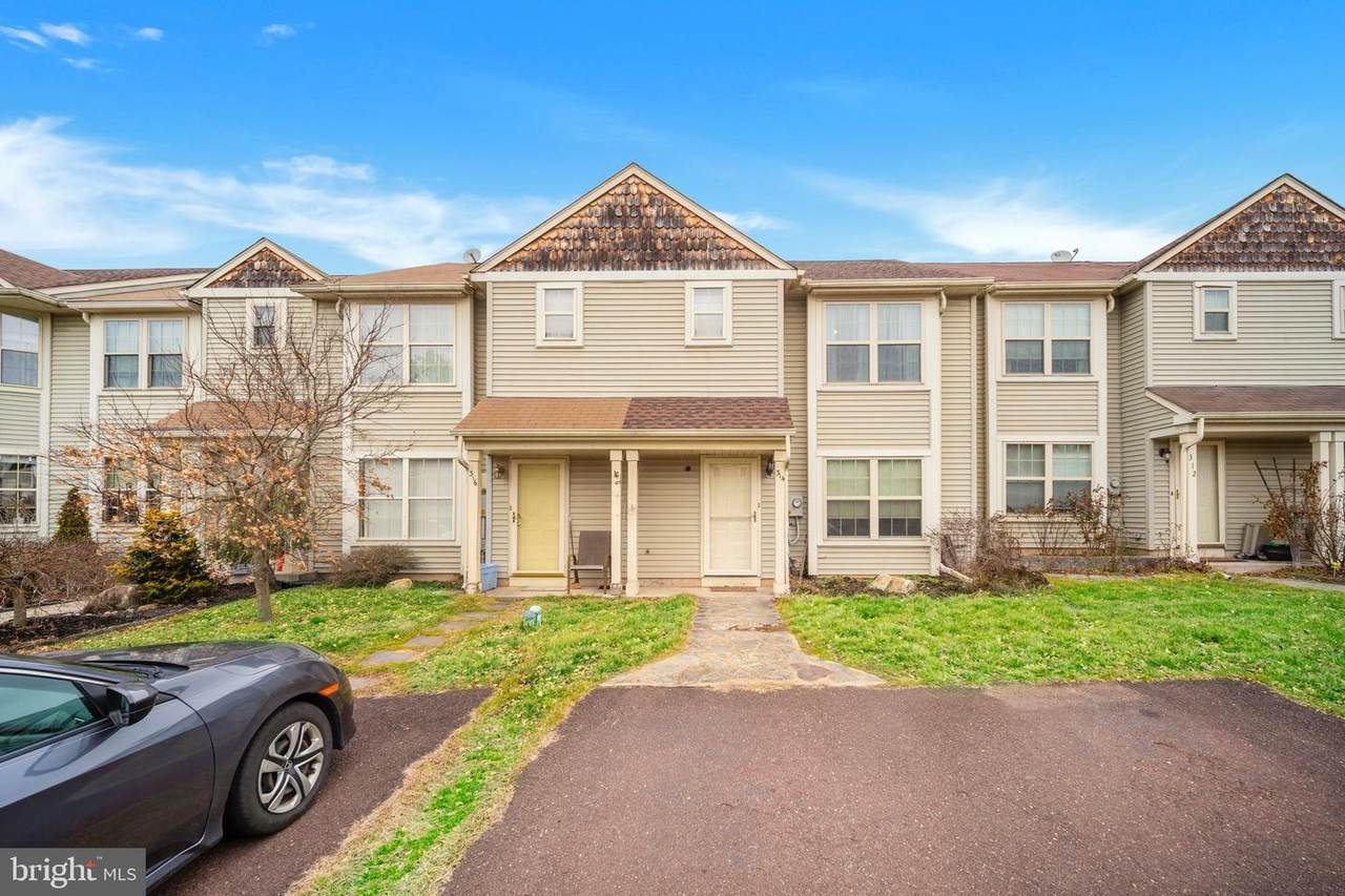 314 Kent Lane - Photo 1