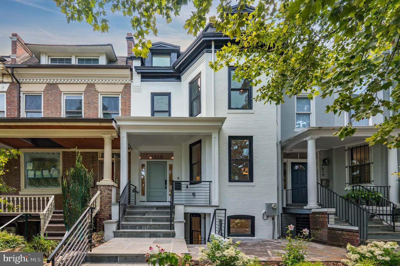 1318 Monroe Street - Photo 1