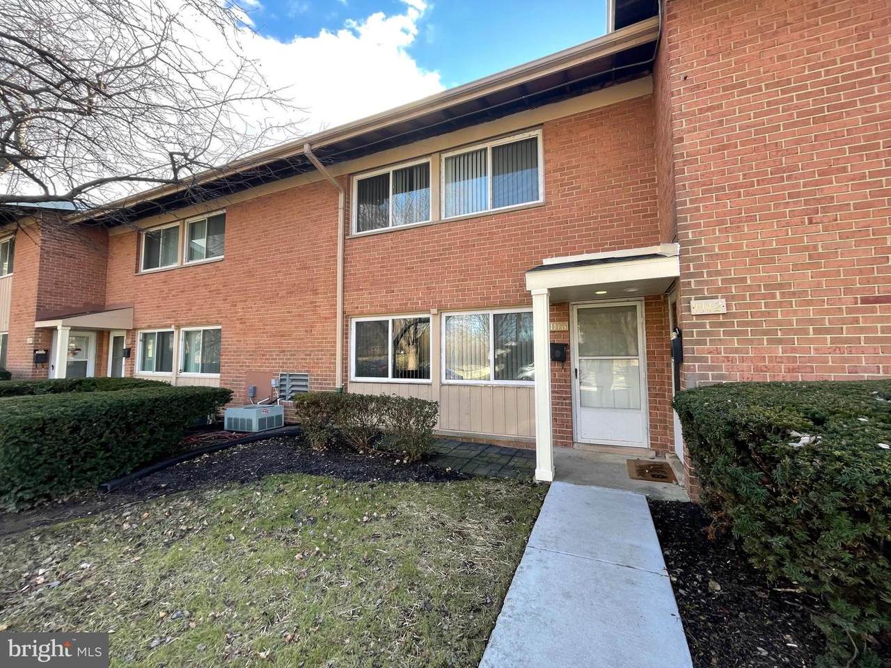 1116 Taney Avenue - Photo 1