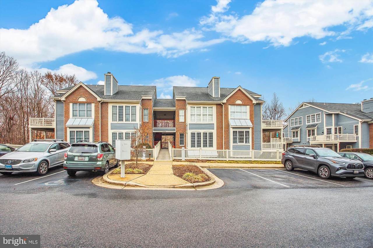 2706 Summerview Way - Photo 1