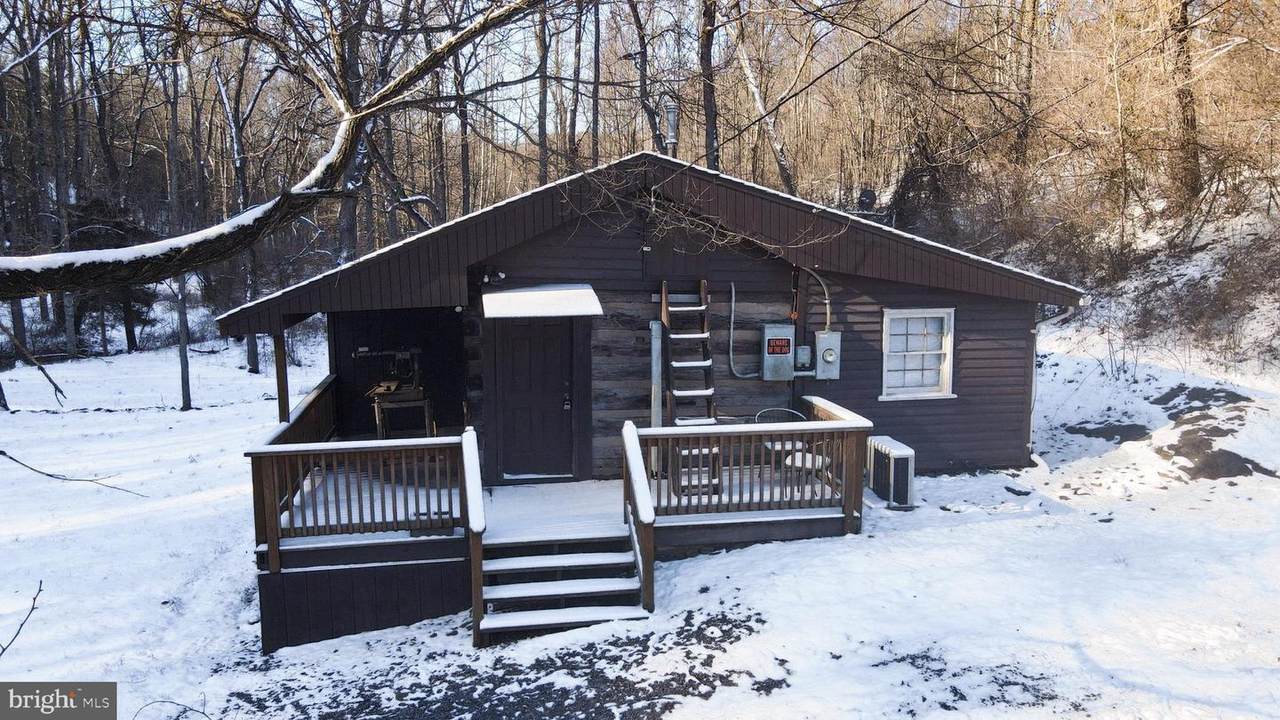 4499 Crooked Run Road - Photo 1