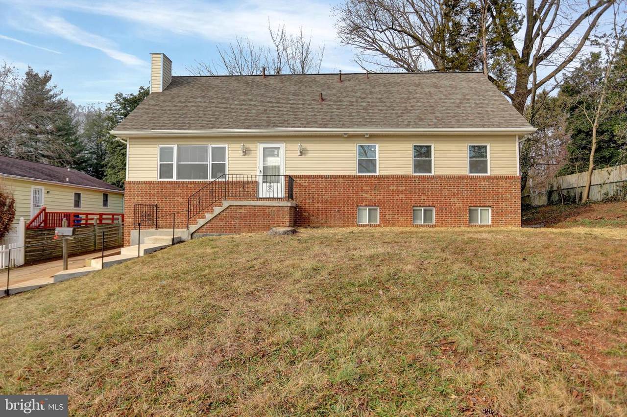 5922 Benton Heights Avenue - Photo 1